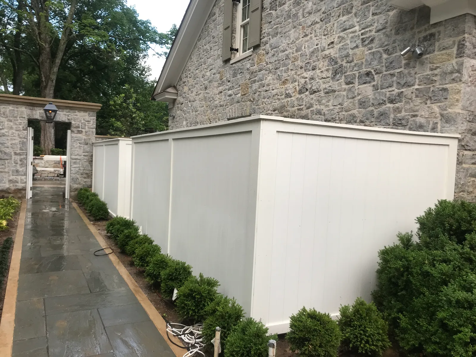 Vinyl Fence β Clean Cut Fence & Gate